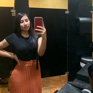 Meet your Posher, Ana